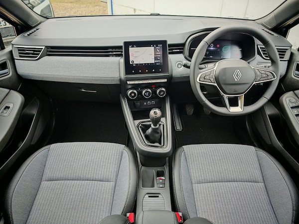 Used Renault Clio 2025 for sale - 76203751: Photo 8