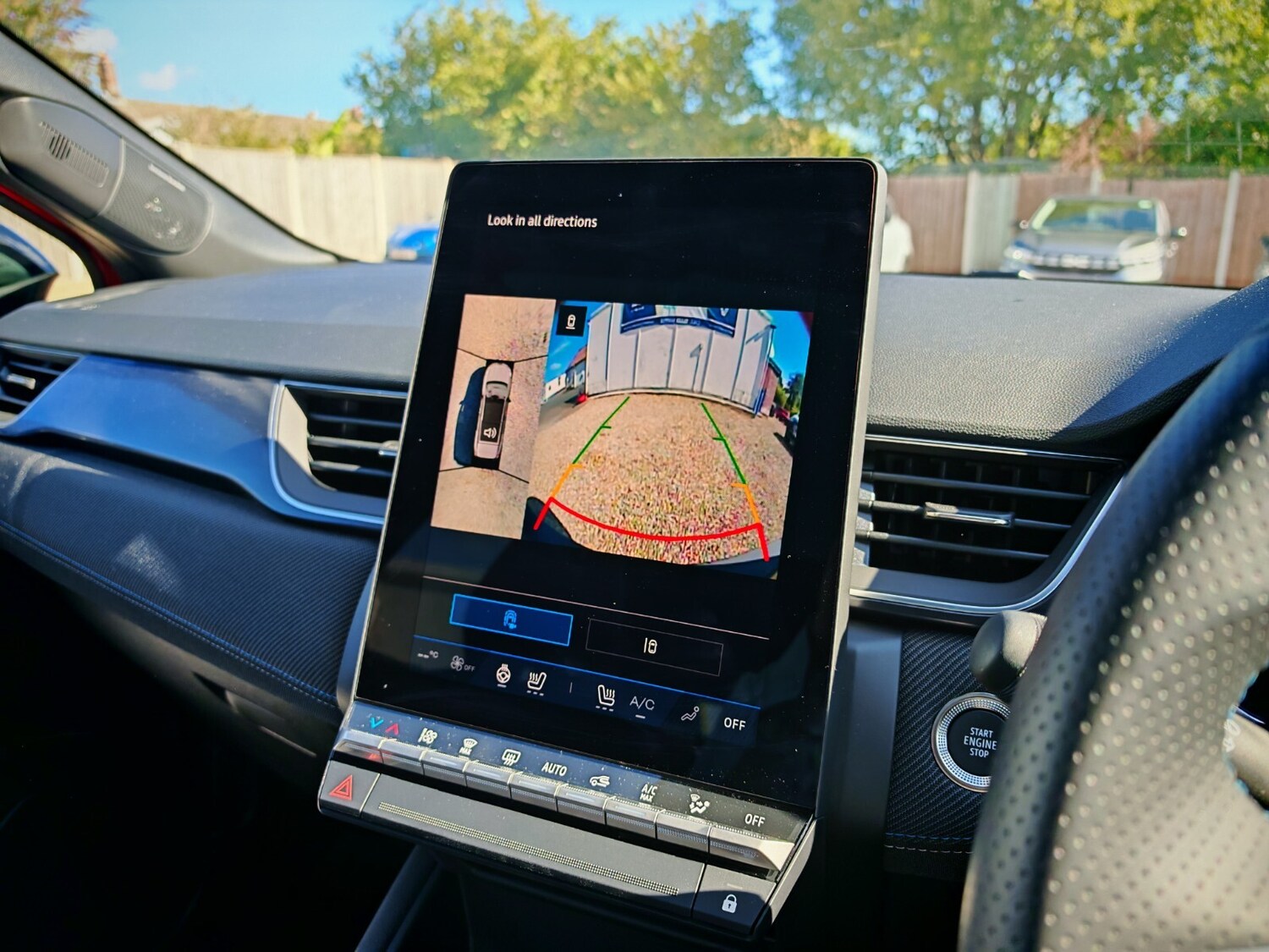 Used Renault Other 2025 for sale - 76203973: Photo 8