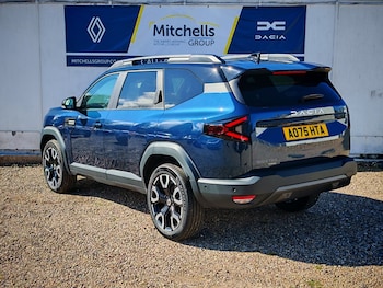 Used Dacia Bigster 2025 for sale - 76154619: Photo