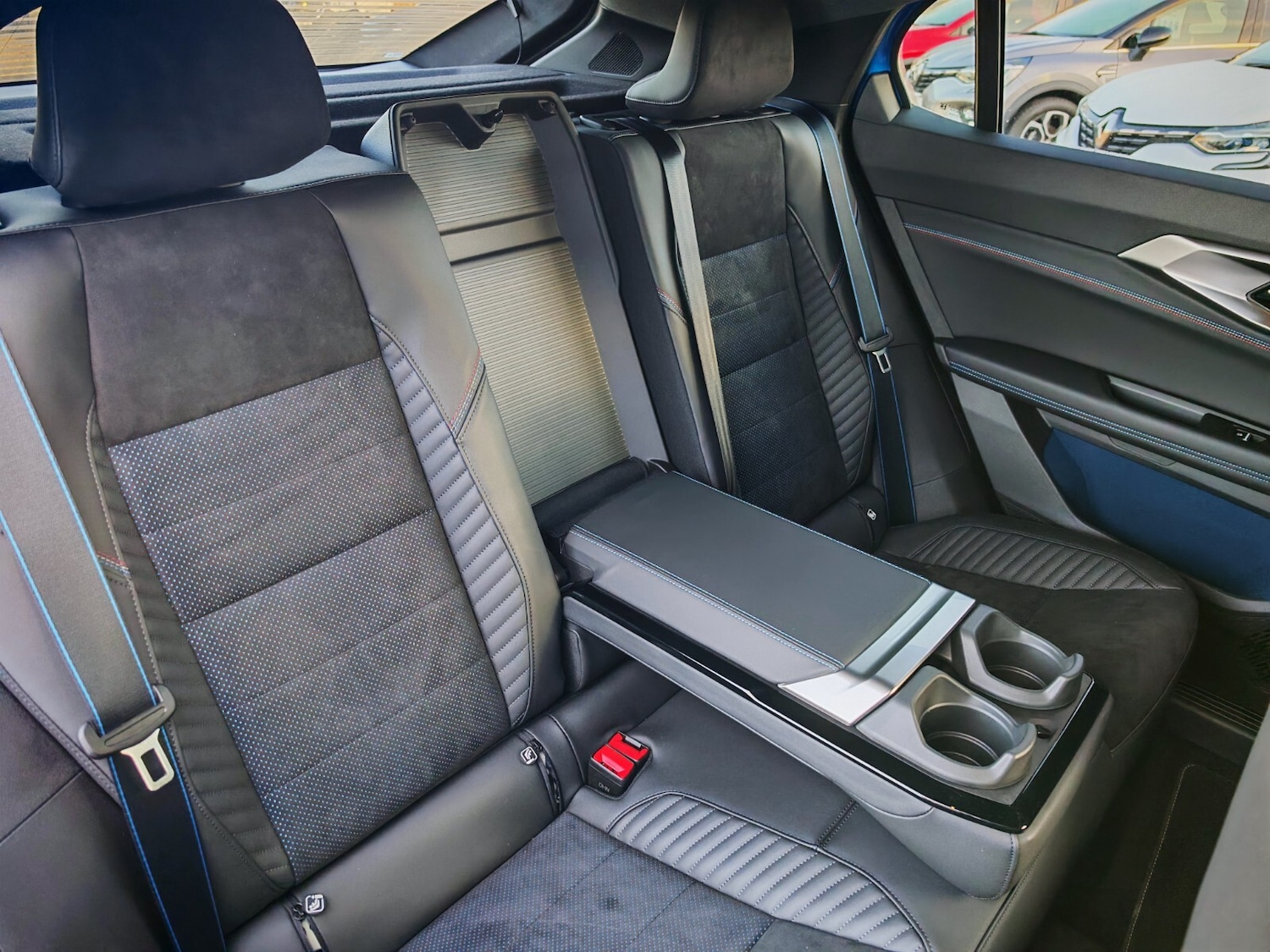 Used Renault Other 2025 for sale - 76834807: Photo 10