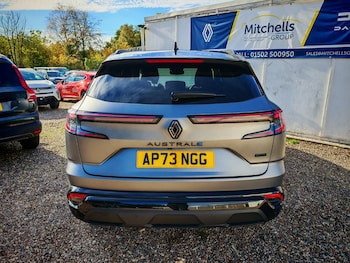 Used Renault Austral 2024 for sale - 76276123: Photo