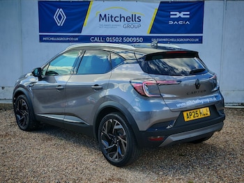 Used Renault Captur 2025 for sale - 76203791: Photo 3
