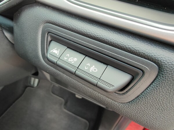 Used Renault Captur 2021 for sale - 76203634: Photo 16