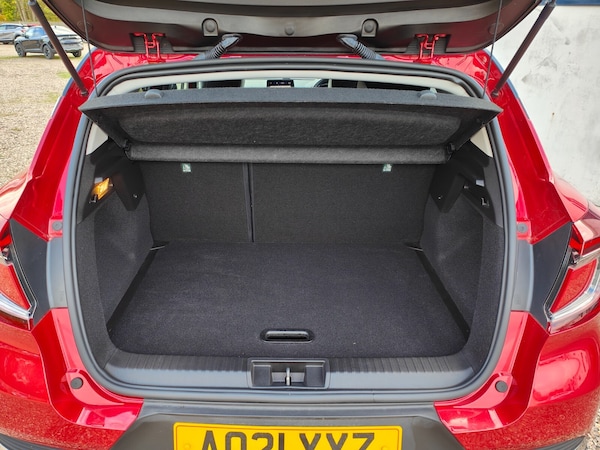 Used Renault Captur 2021 for sale - 76203634: Photo 23