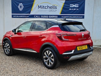 Used Renault Captur 2021 for sale - 76203634: Photo 4
