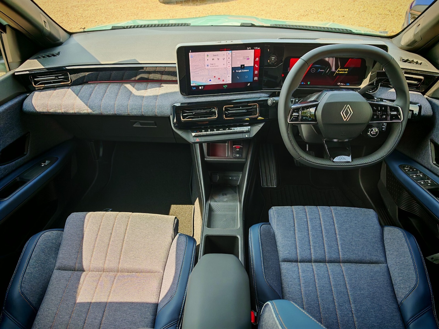 Used Renault 4 2025 for sale - 76479795: Photo 8