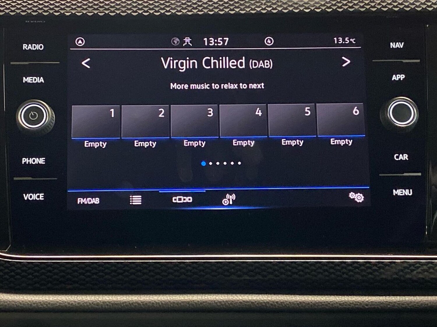 Used Volkswagen Polo 2023 for sale - 78195395: Photo 11