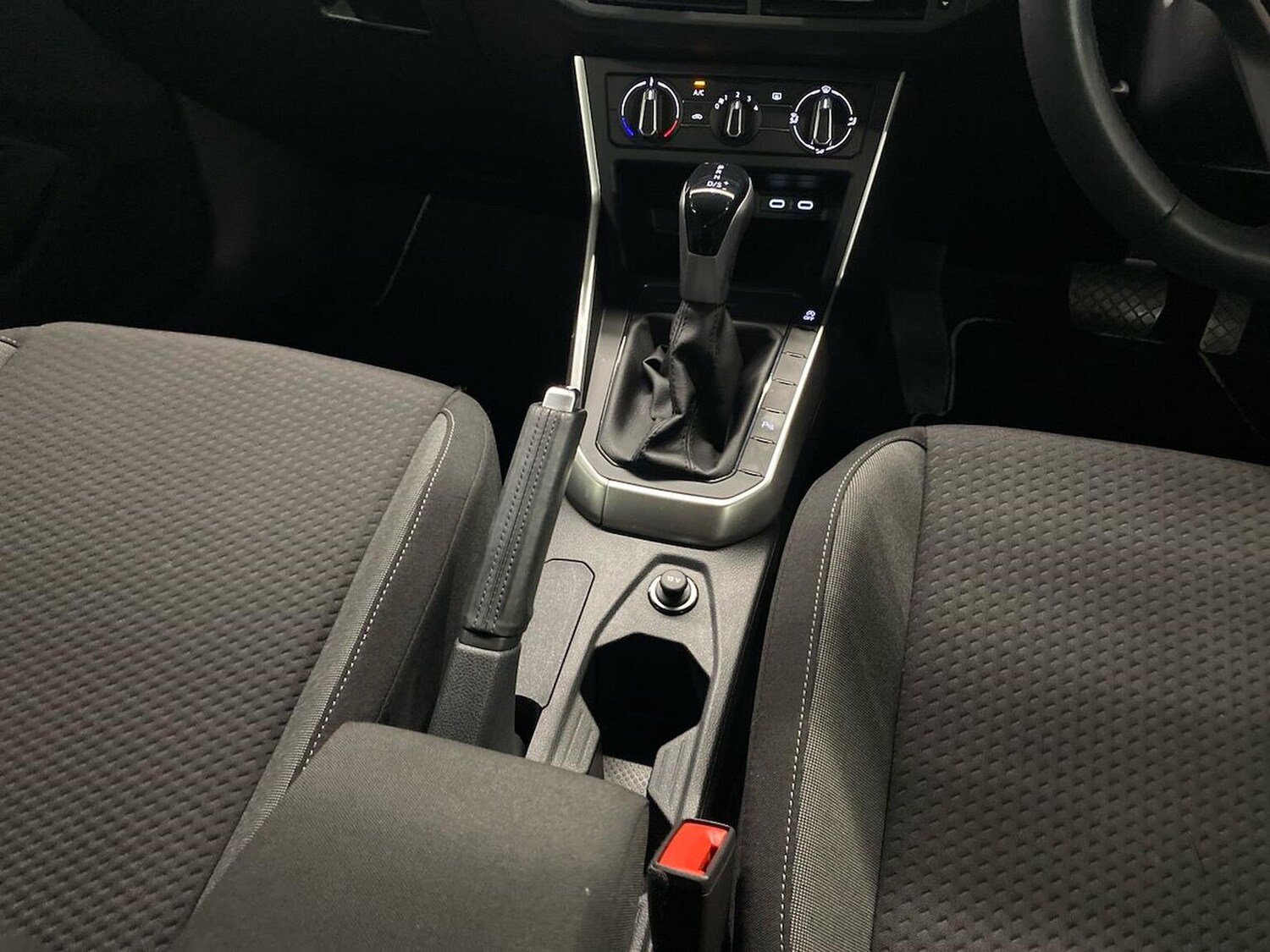 Used Volkswagen Polo 2023 for sale - 78195395: Photo 13