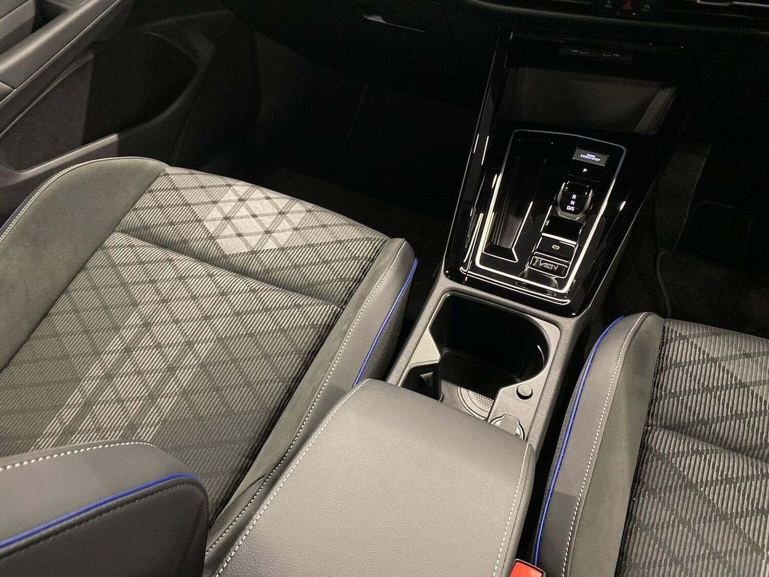 Used Volkswagen Golf 2025 for sale - 76637771: Photo 13