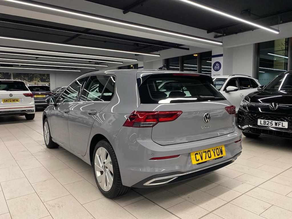 Used Volkswagen Golf 2020 for sale - 76565495: Photo 2