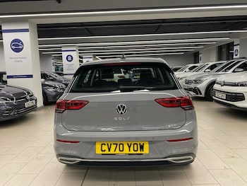 Used Volkswagen Golf 2020 for sale - 76565495: Photo