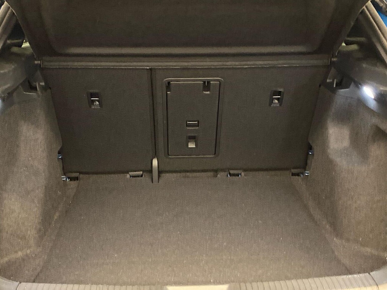 Used Volkswagen ID.4 2024 for sale - 77651694: Photo 17