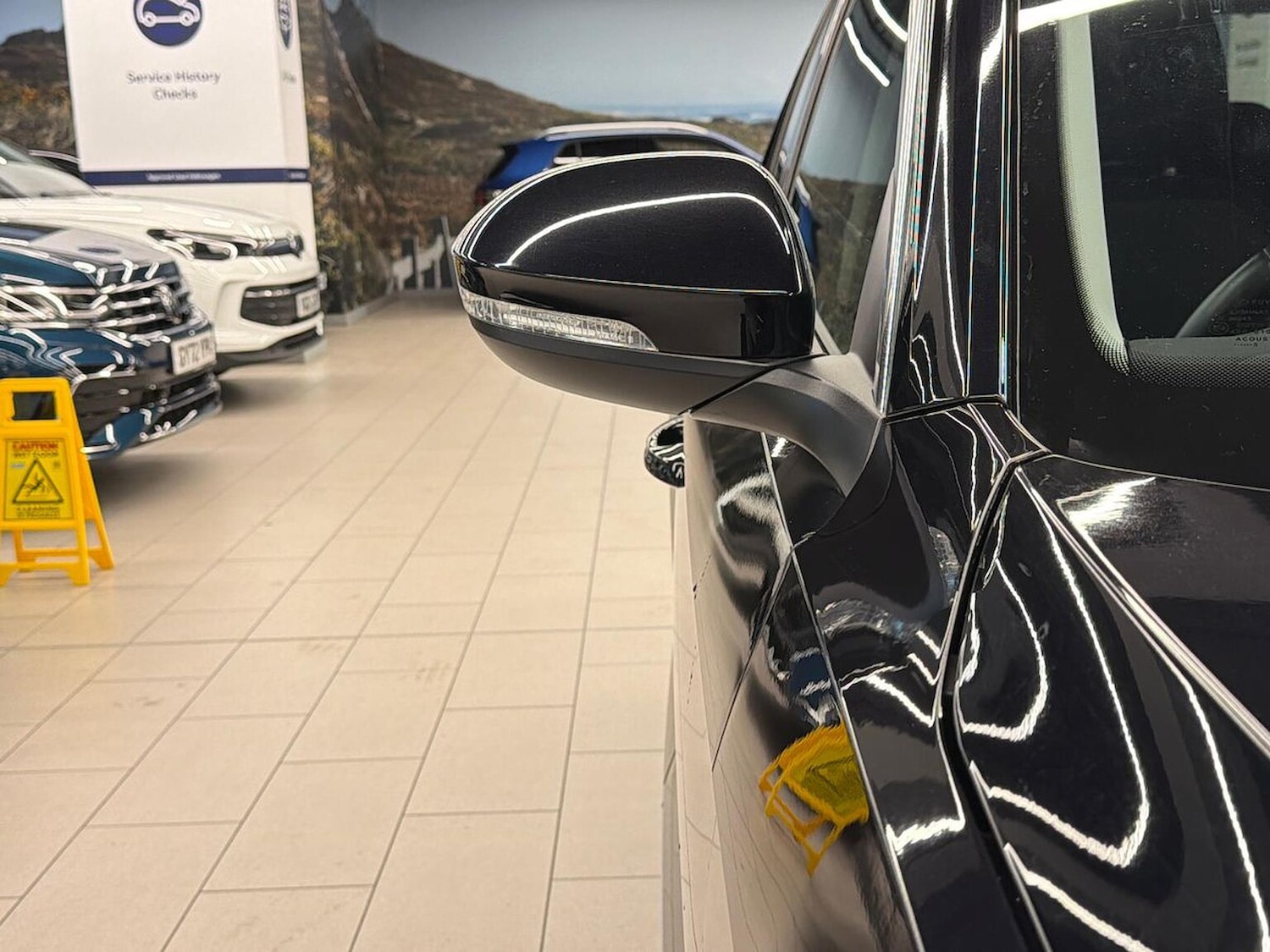 Used Volkswagen T-Roc 2024 for sale - 76396903: Photo 34