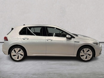 Used Volkswagen Golf 2020 for sale - 78145911: Photo