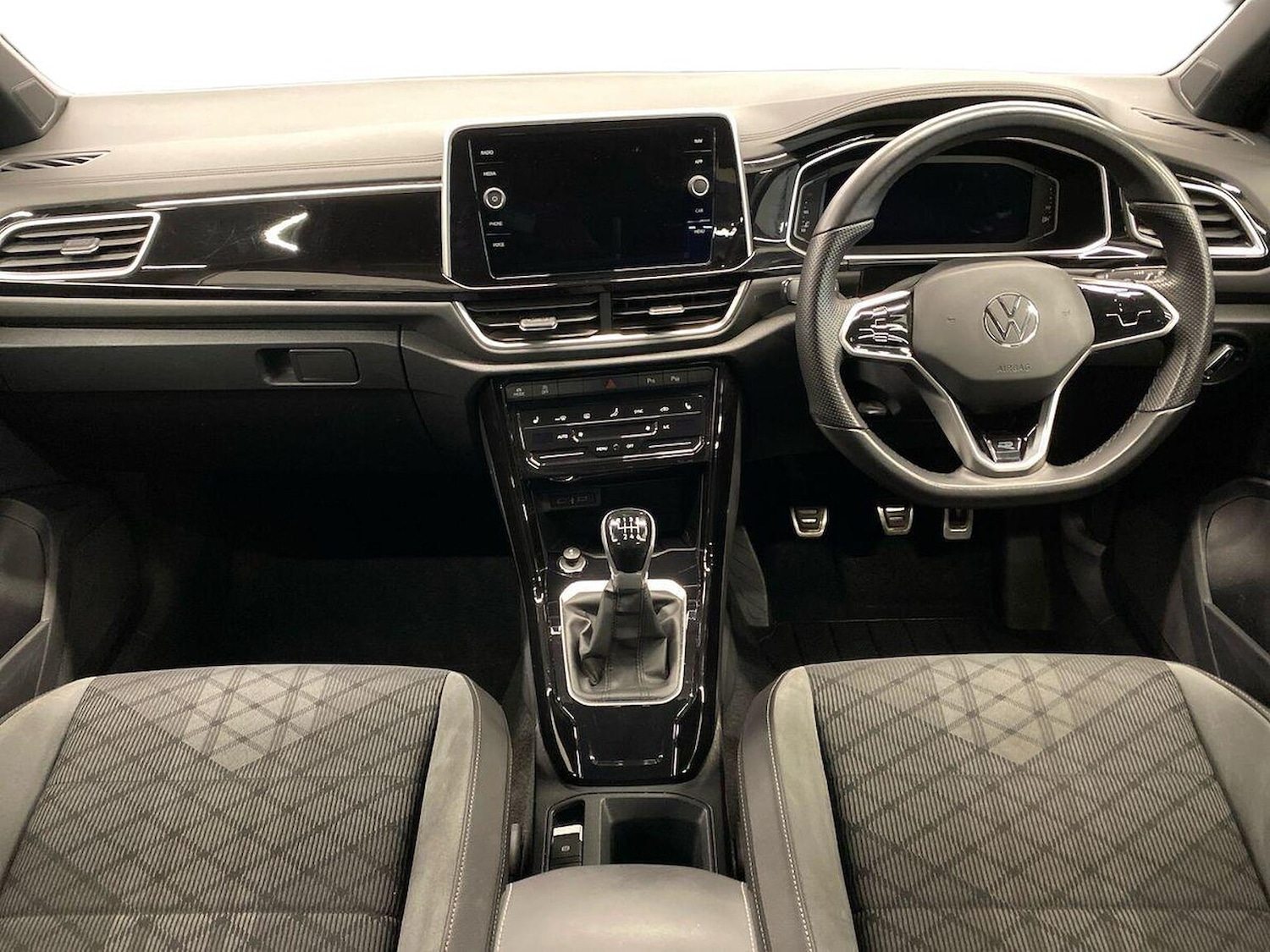 Used Volkswagen T-Roc 2022 for sale - 76637772: Photo 8