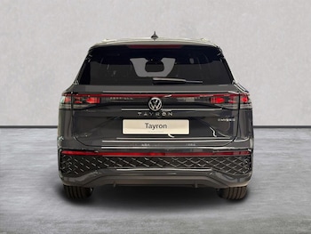 Used Volkswagen Touran 2026 for sale - 78766058: Photo