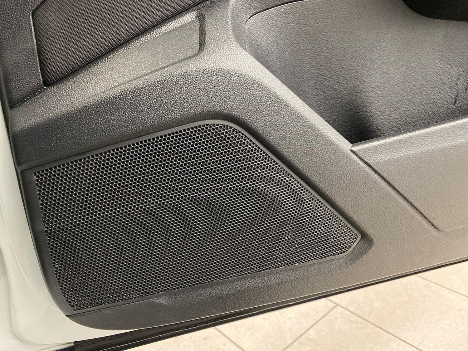 Used Volkswagen T-Roc 2022 for sale - 76885050: Photo 29