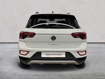 Used Volkswagen T-Roc 2022 for sale - 76885050: Photo