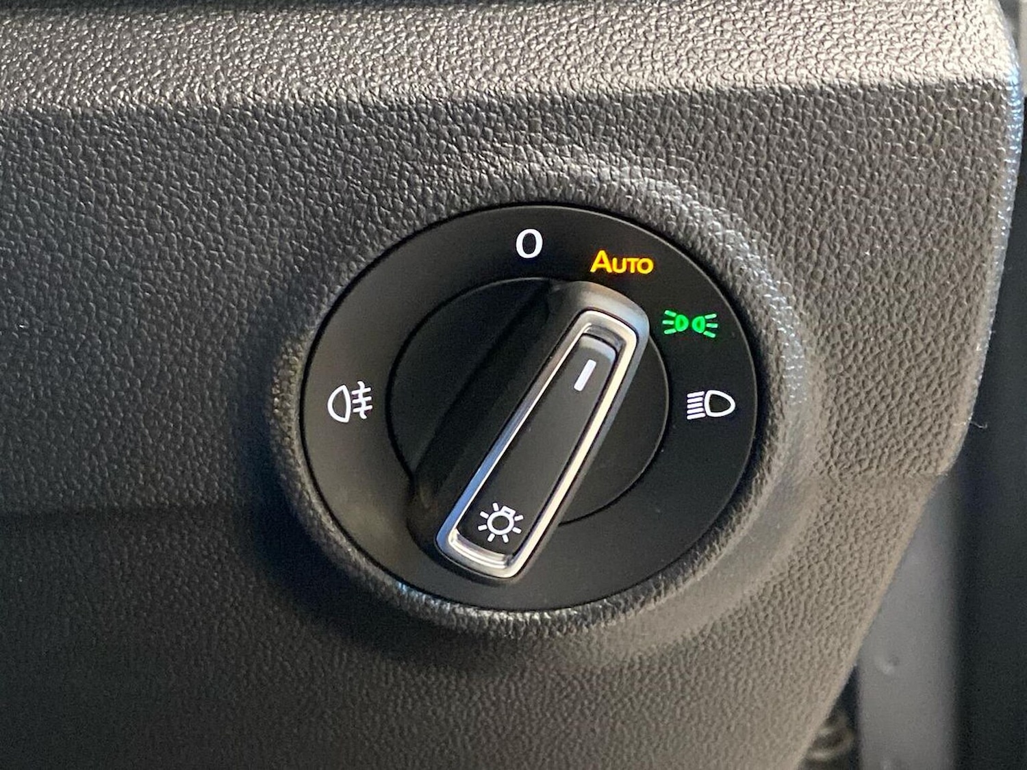 Used Volkswagen T-Roc 2026 for sale - 77888633: Photo 24