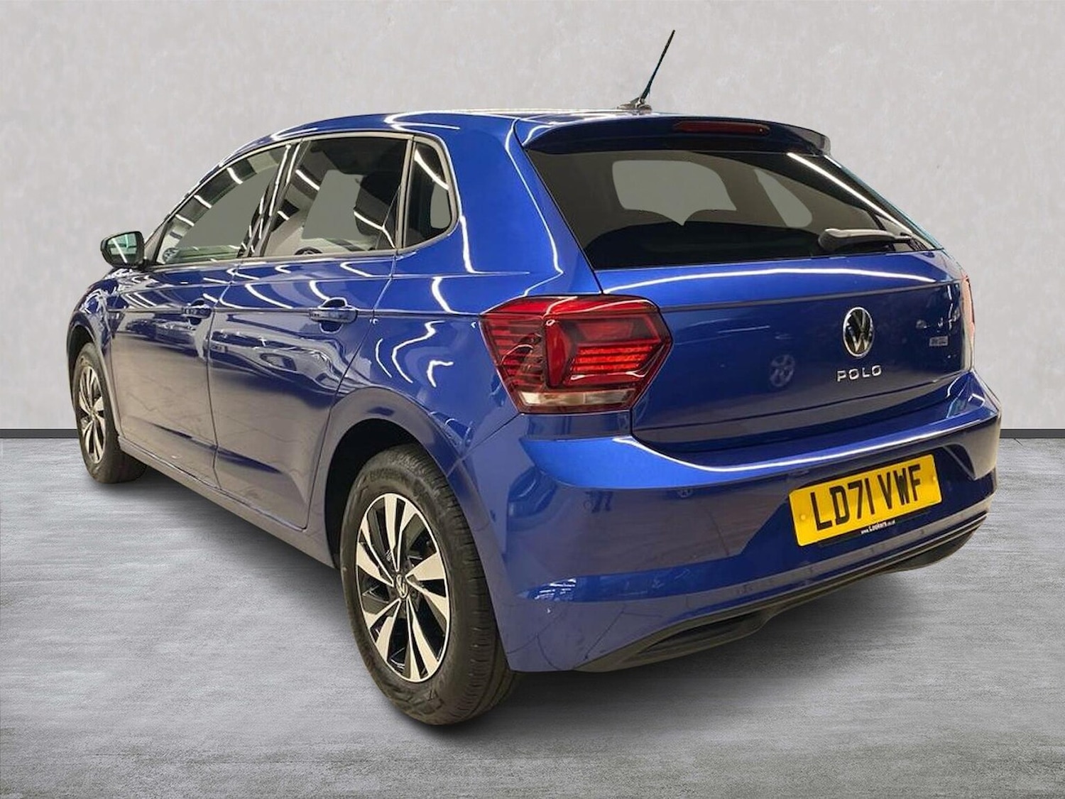 Used Volkswagen Polo 2021 for sale - 76352518: Photo 2