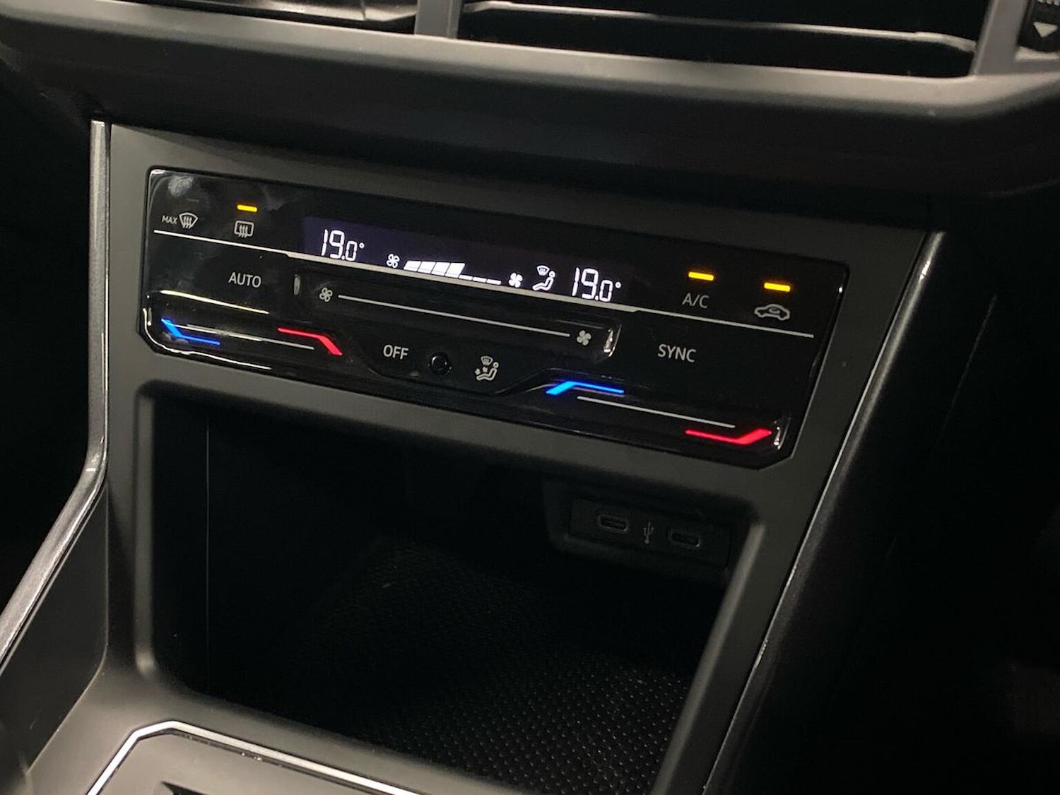 Used Volkswagen Polo 2023 for sale - 76879732: Photo 12