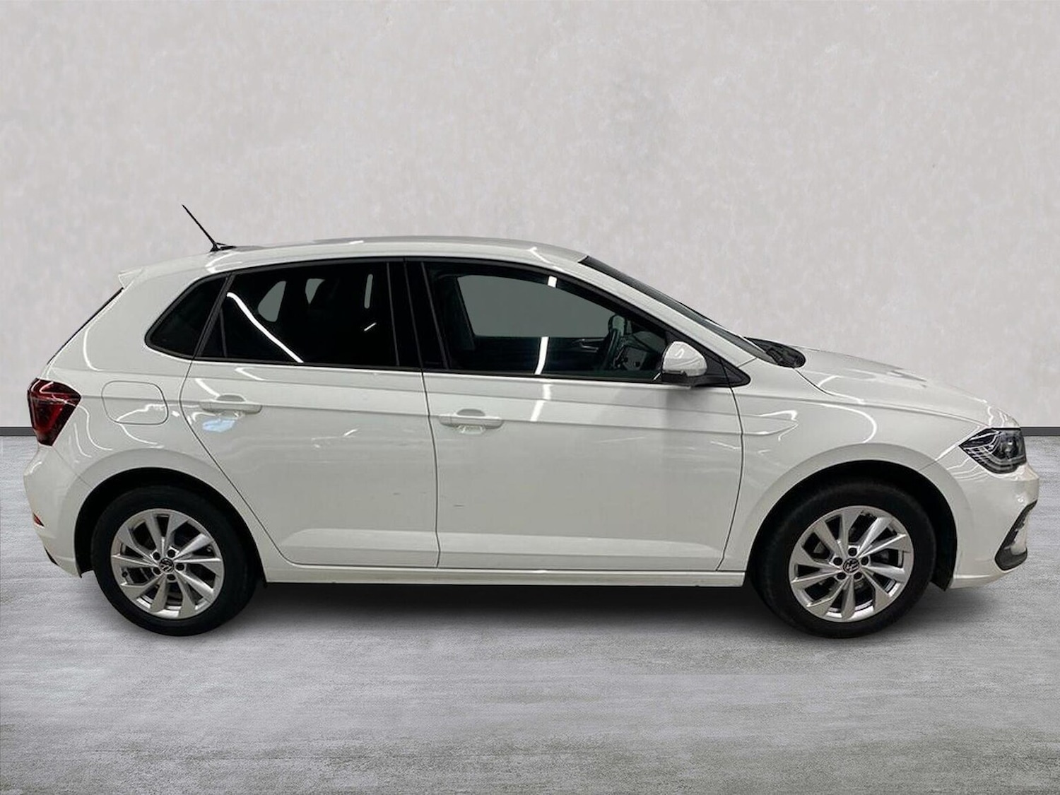 Used Volkswagen Polo 2023 for sale - 76879732: Photo 3
