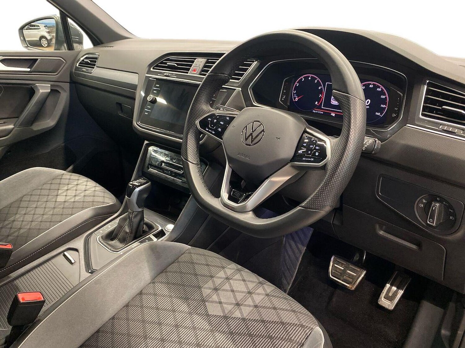 Used Volkswagen Tiguan 2023 for sale - 77906716: Photo 15