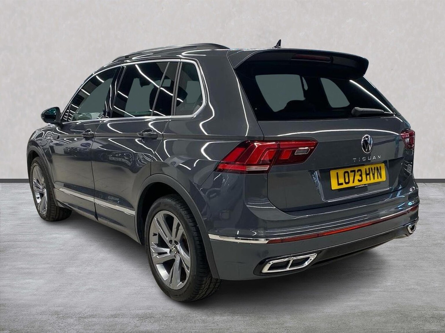 Used Volkswagen Tiguan 2023 for sale - 77906716: Photo 2