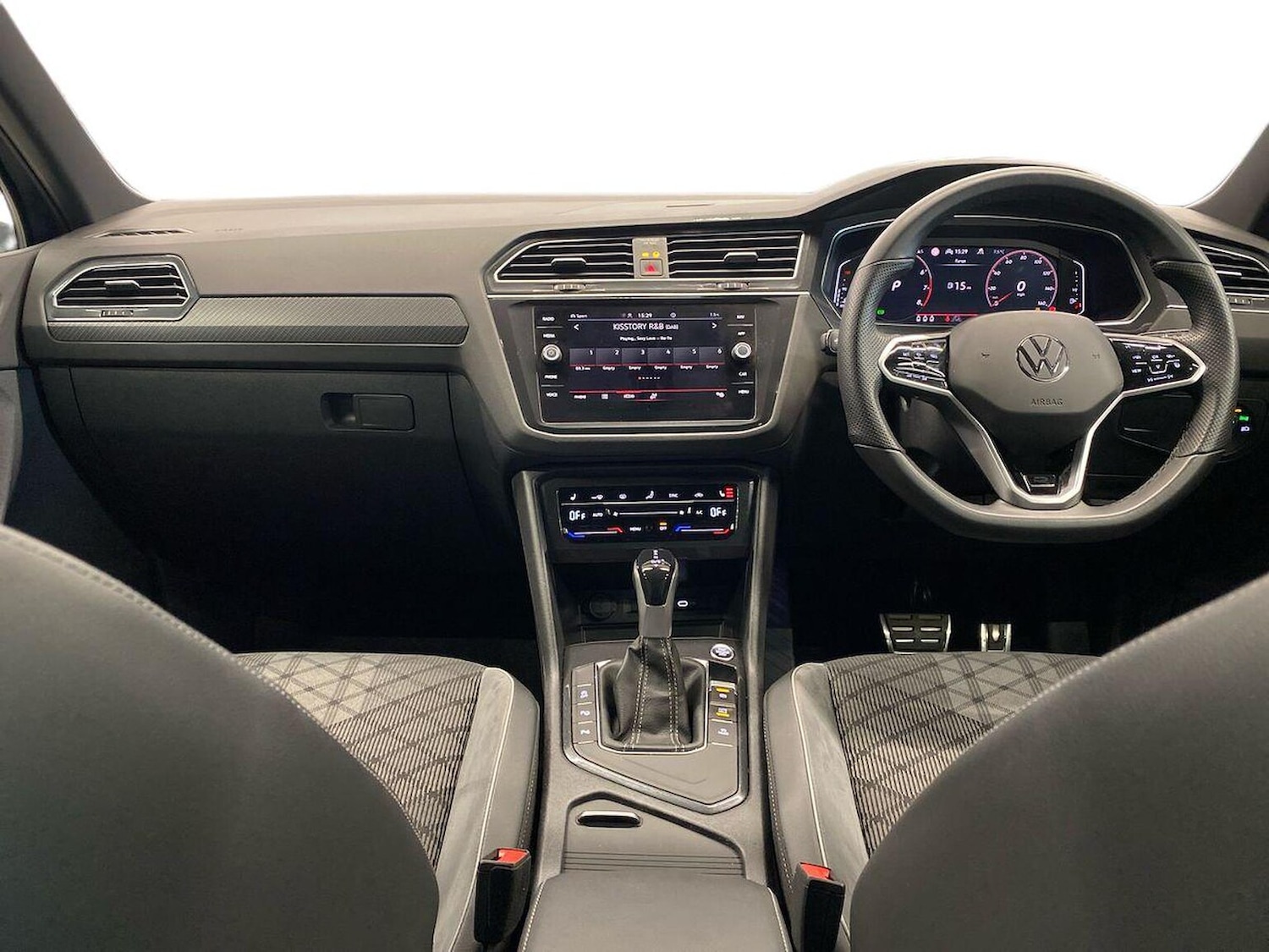 Used Volkswagen Tiguan 2023 for sale - 77906716: Photo 8