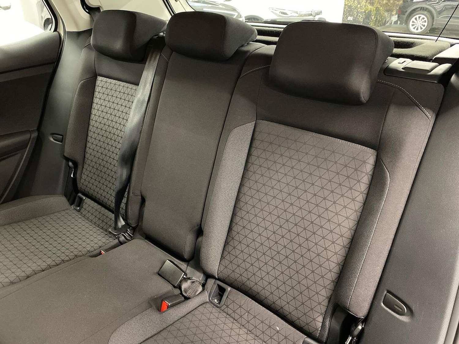 Used Volkswagen T-Cross 2022 for sale - 76905073: Photo 16