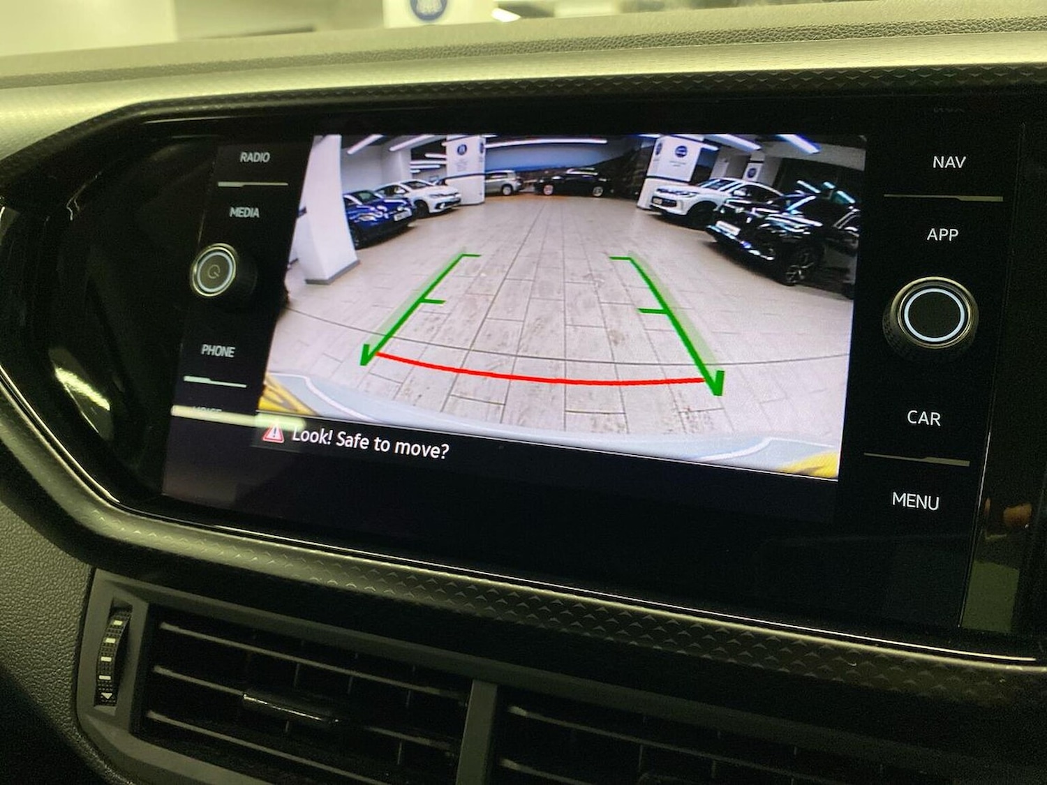 Used Volkswagen T-Cross 2022 for sale - 76905073: Photo 23