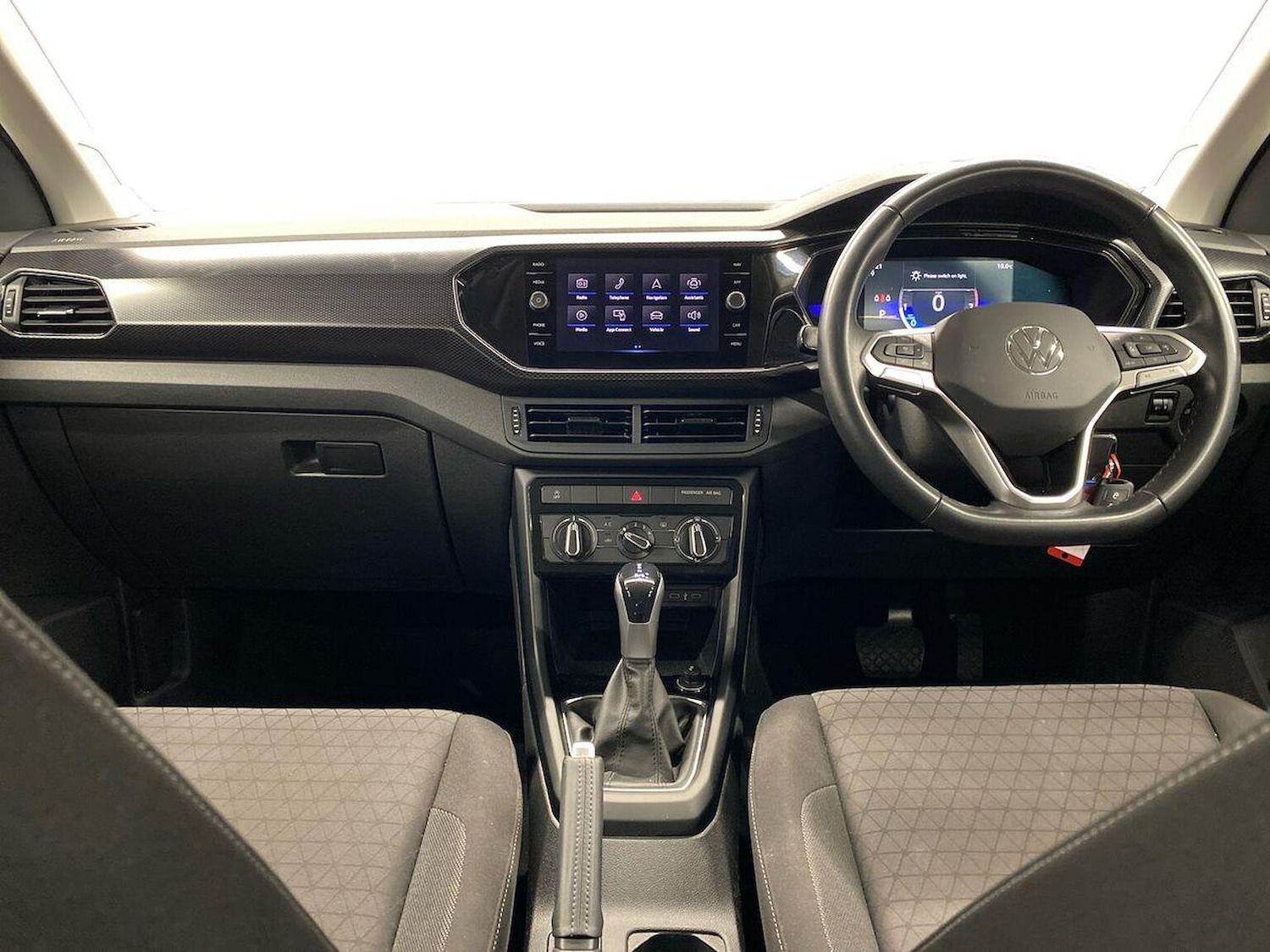 Used Volkswagen T-Cross 2022 for sale - 76905073: Photo 8