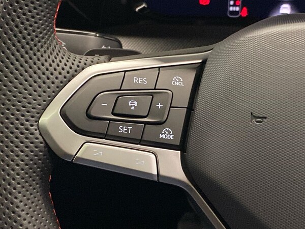 Used Volkswagen Golf 2025 for sale - 76070267: Photo 27