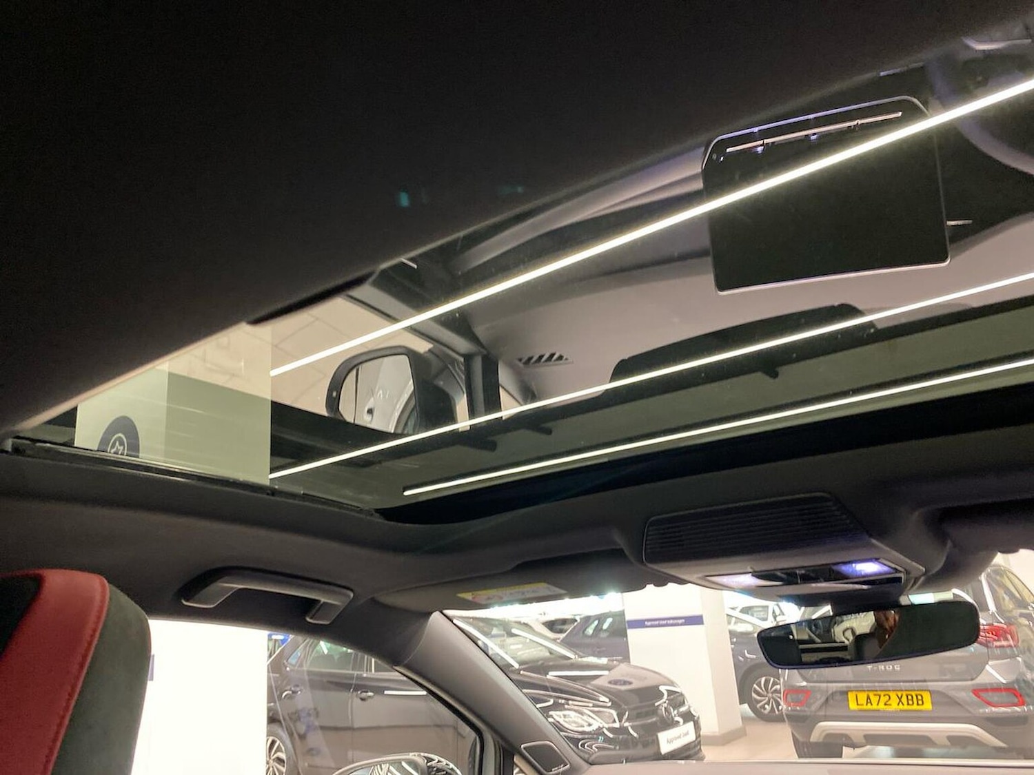 Used Volkswagen Golf 2025 for sale - 76070267: Photo 31