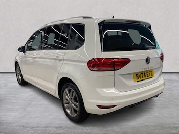 Used Volkswagen Touran 2024 for sale - 78903513: Photo