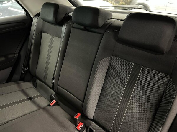 Used Volkswagen T-Roc 2023 for sale - 75994996: Photo 16