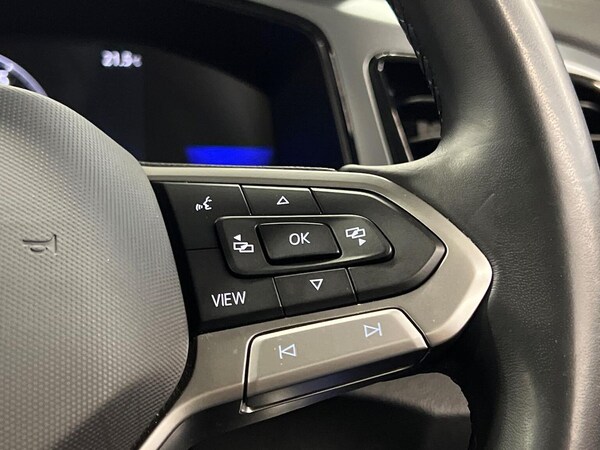 Used Volkswagen T-Roc 2023 for sale - 75994996: Photo 24