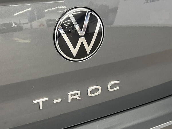 Used Volkswagen T-Roc 2023 for sale - 75994996: Photo 30