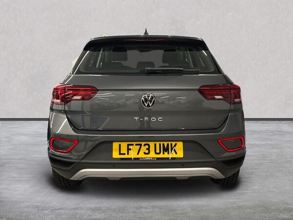 Used Volkswagen T-Roc 2023 for sale - 75994996: Photo 4