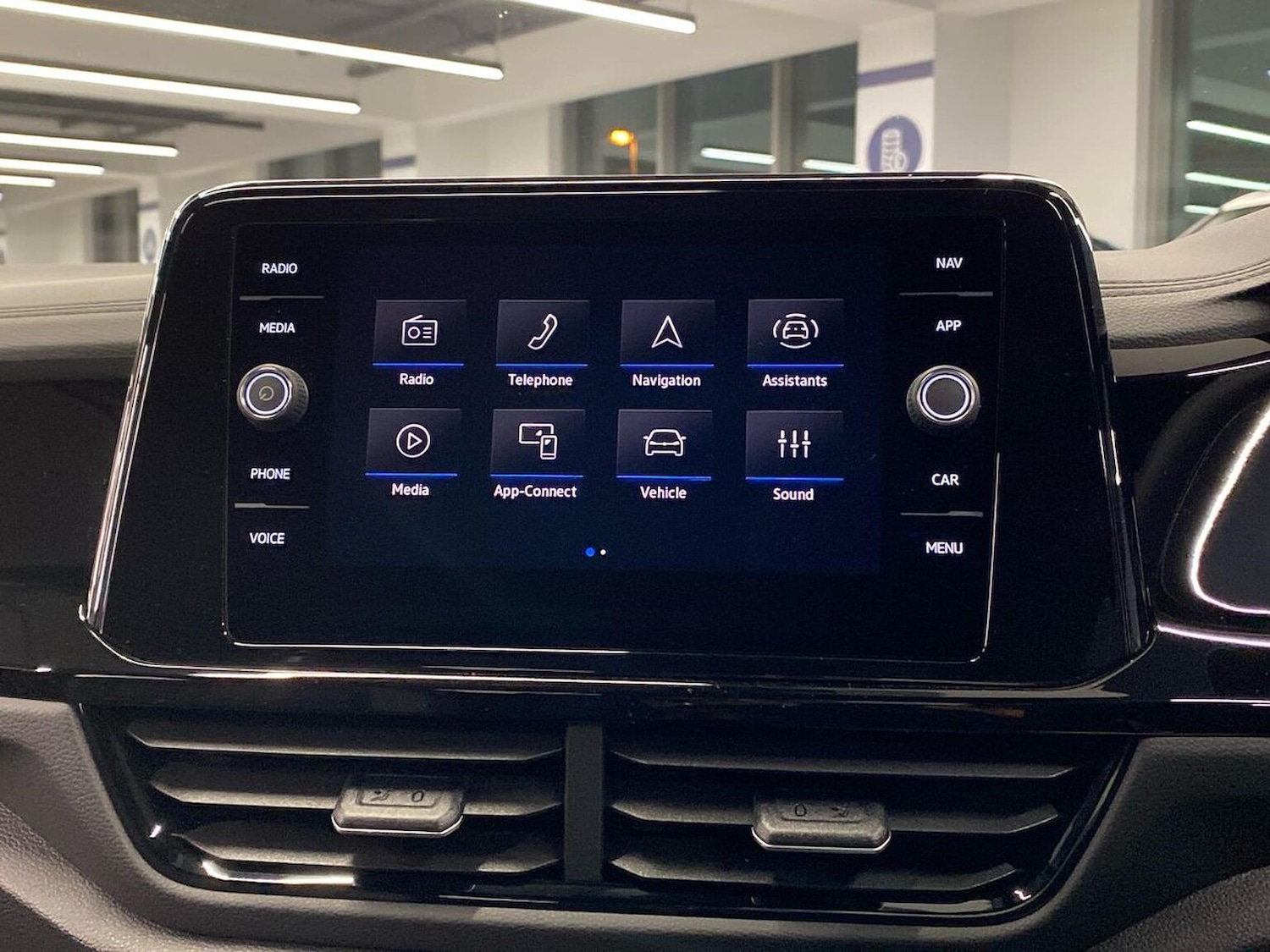 Used Volkswagen T-Roc 2025 for sale - 77517766: Photo 11