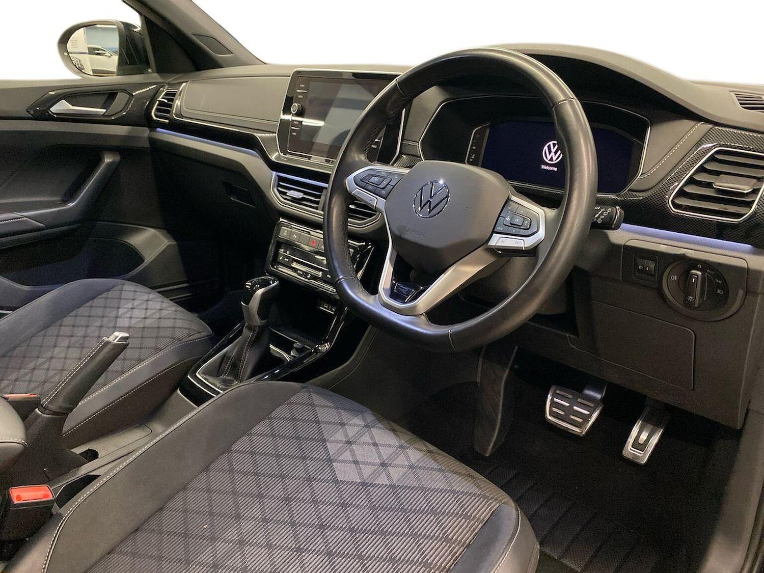 Used Volkswagen T-Cross 2024 for sale - 76807533: Photo 15