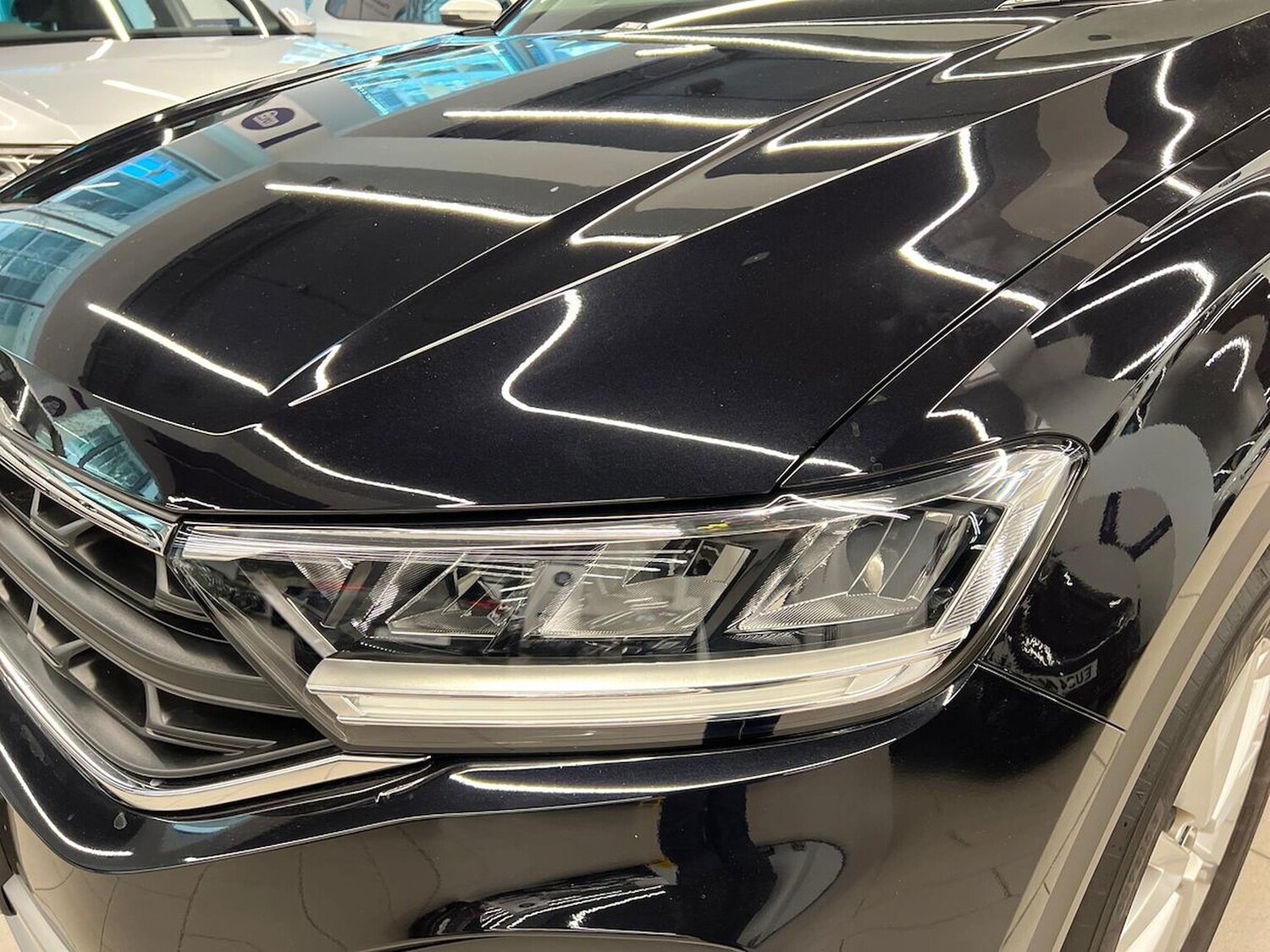 Used Volkswagen T-Roc 2022 for sale - 76605598: Photo 29