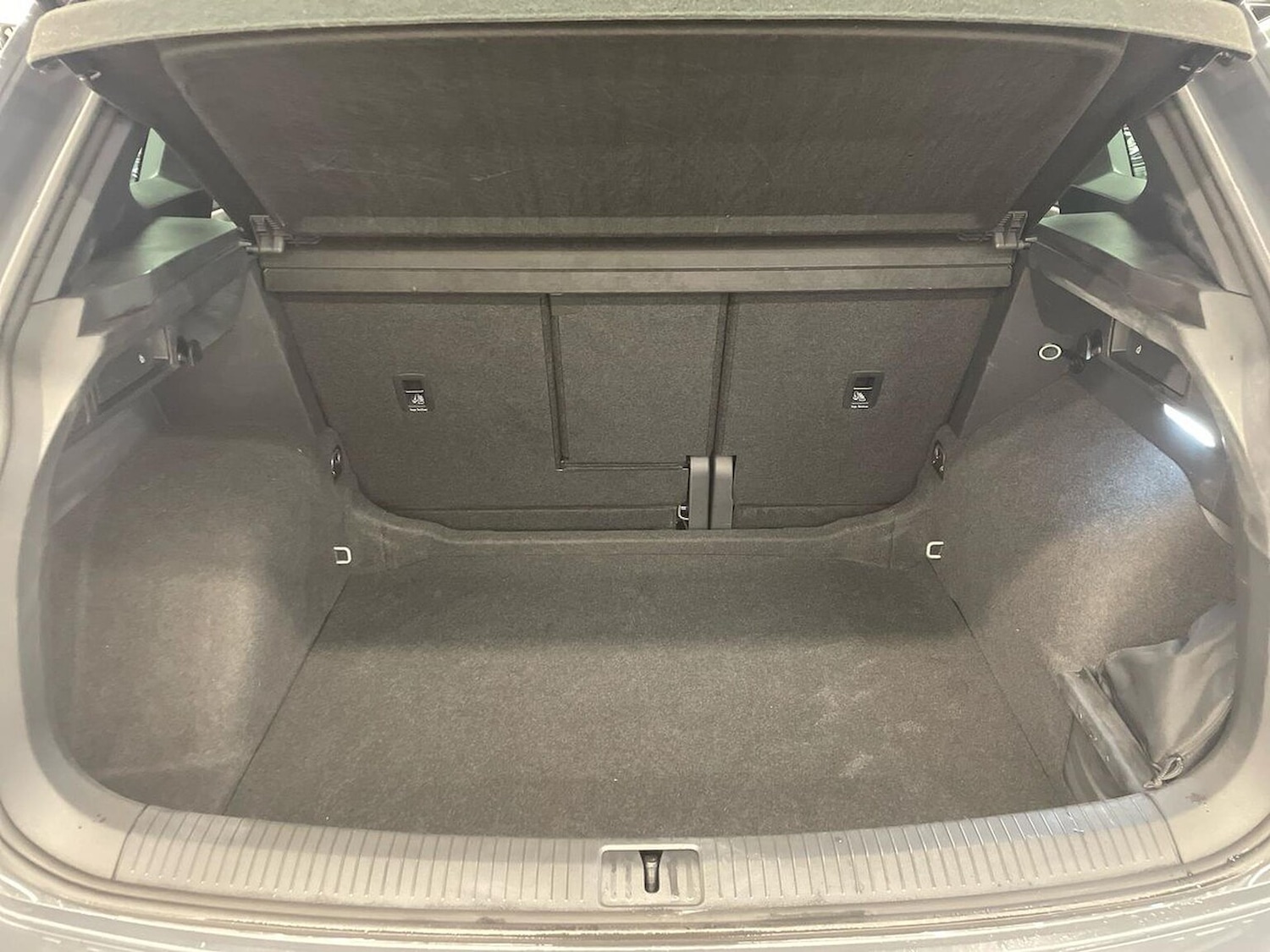 Used Volkswagen Tiguan 2023 for sale - 76860060: Photo 17