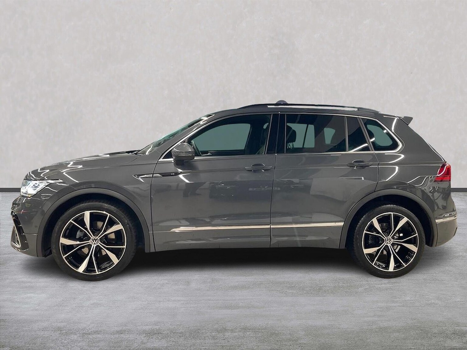 Used Volkswagen Tiguan 2023 for sale - 76860060: Photo 19