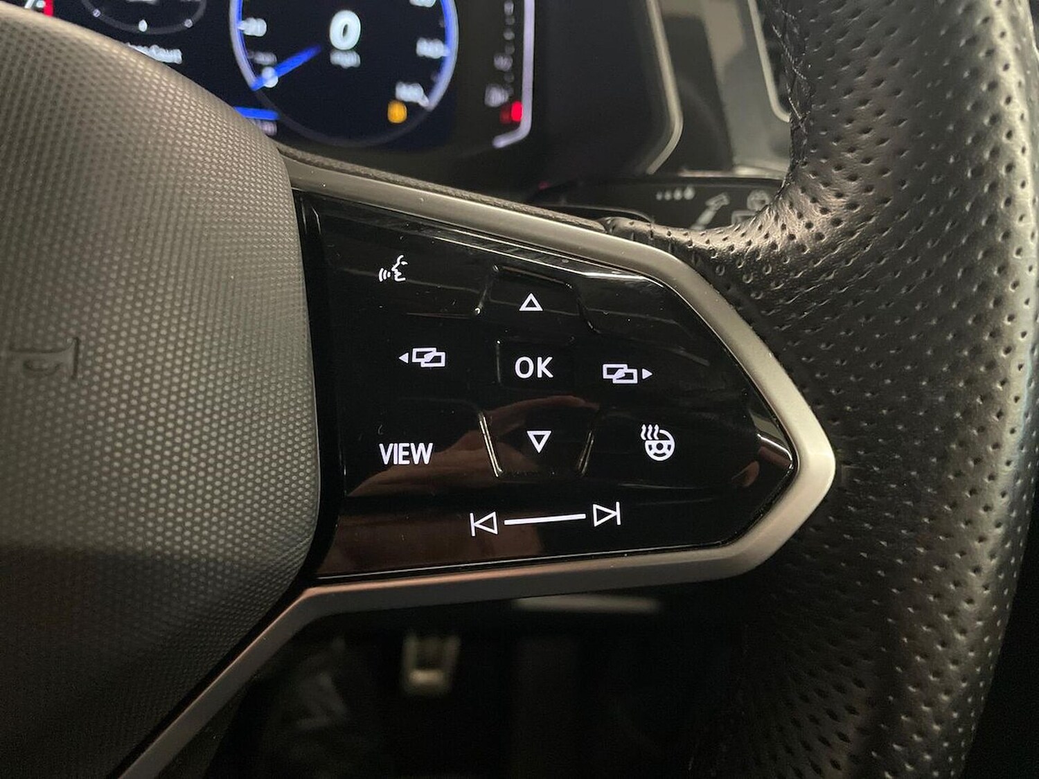 Used Volkswagen Tiguan 2023 for sale - 76860060: Photo 26