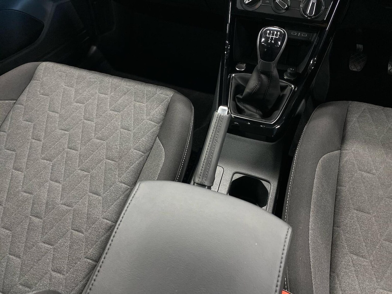 Used Volkswagen T-Cross 2025 for sale - 76638872: Photo 13