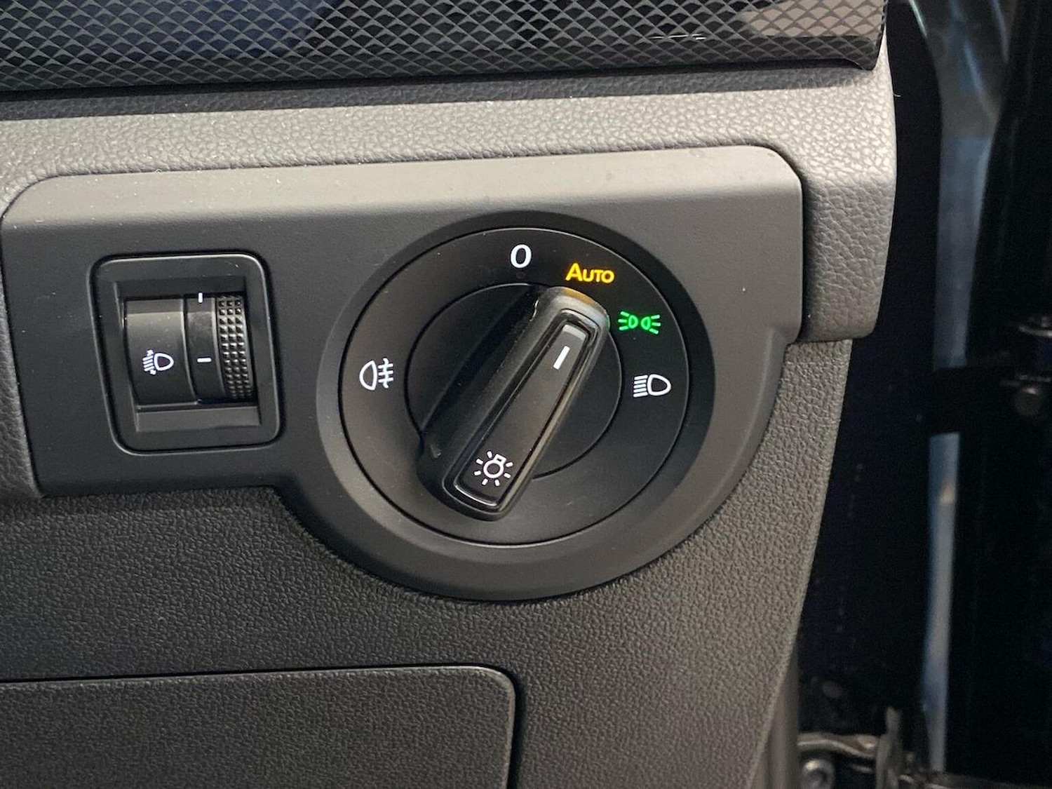 Used Volkswagen T-Cross 2025 for sale - 76638872: Photo 23