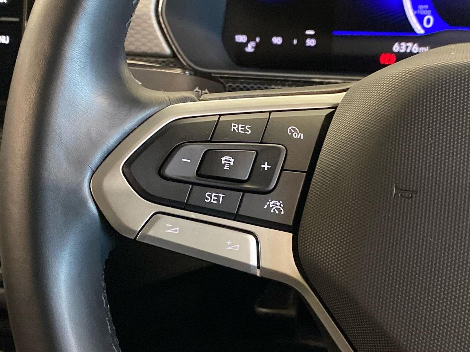 Used Volkswagen T-Cross 2025 for sale - 76638872: Photo 25