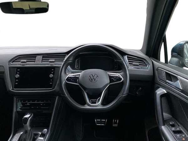 Used Volkswagen Tiguan 2023 for sale - 76305450: Photo 9
