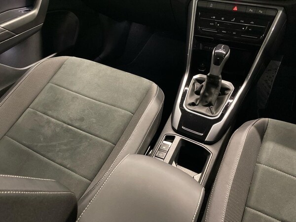 Used Volkswagen T-Roc 2022 for sale - 76134192: Photo 13